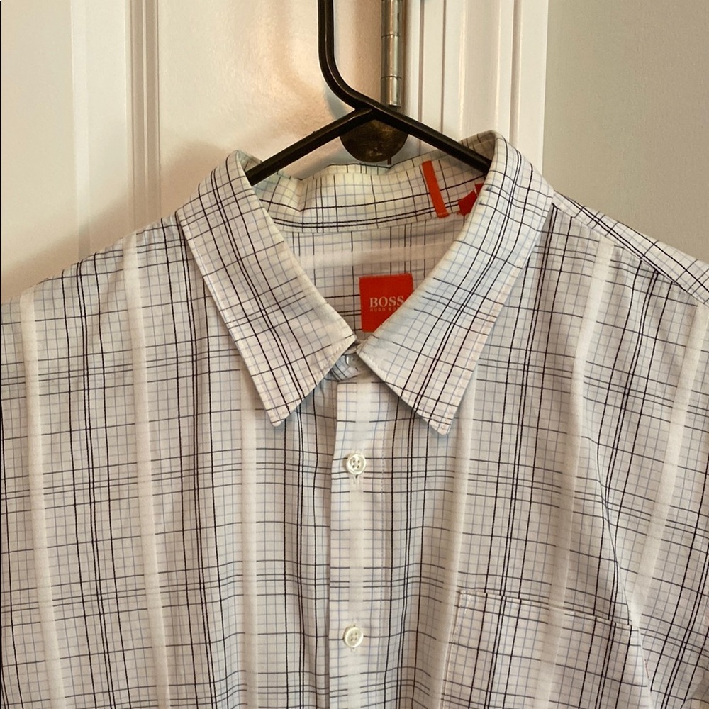 Hugo Boss White and Black Casual Button Down Shirt XL